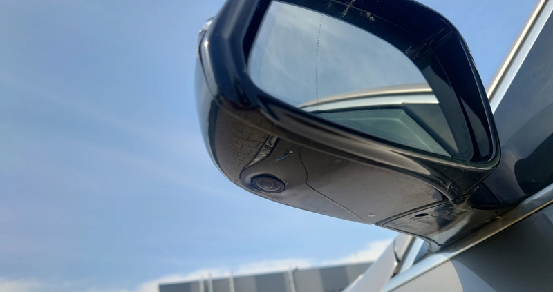 BMW Seria 5 cena 69999 przebieg: 169900, rok produkcji 2016 z Człopa małe 781